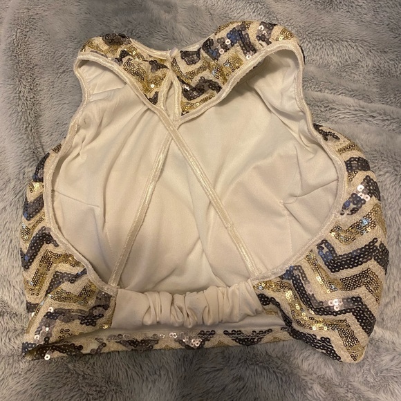 Cropped sequinned top 💖🦄 - Picture 2 of 2